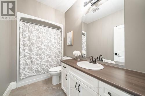 234 Burford-Delhi Townline Road, Brant, ON - Indoor Photo Showing Bathroom