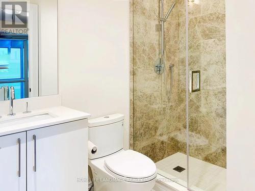 2201 - 88 Cumberland Street, Toronto, ON - Indoor Photo Showing Bathroom