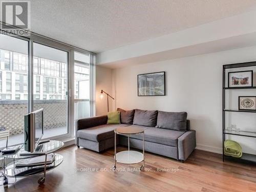 610 - 85 Queens Wharf Road, Toronto, ON - Indoor Photo Showing Living Room