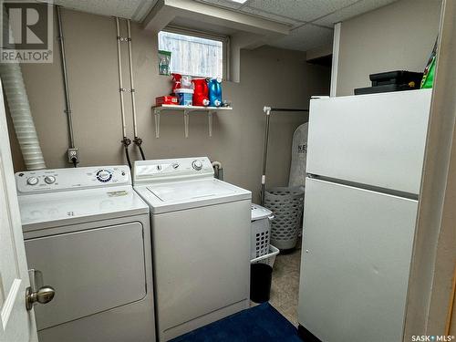 533 First Street, Estevan, SK - Indoor Photo Showing Laundry Room