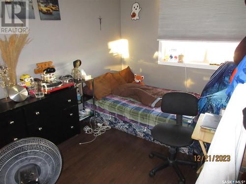 5 5011 James Hill Road, Regina, SK - Indoor Photo Showing Bedroom