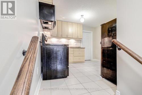 #W/O Bsm -310 Golden Forest Rd, Vaughan, ON - Indoor Photo Showing Kitchen