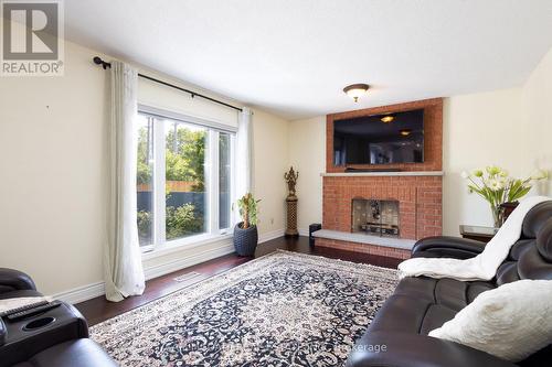 4424 Grassland Cres, Mississauga, ON - Indoor Photo Showing Living Room With Fireplace
