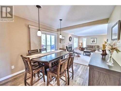 107 Eagle Drive, Kaleden, BC - Indoor Photo Showing Dining Room