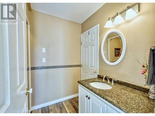 107 Eagle Drive Lot# 25, Kaleden, BC - Indoor Photo Showing Bathroom