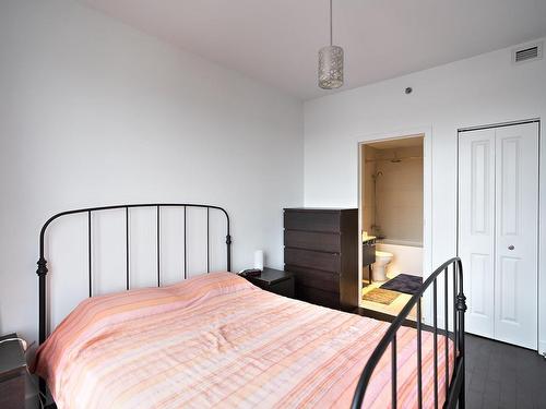 Master bedroom - 3802-5150 Rue Buchan, Montréal (Côte-Des-Neiges/Notre-Dame-De-Grâce), QC 