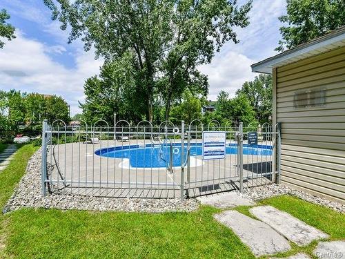 Pool - 203-77 Prom. Des Îles, Laval (Chomedey), QC - Outdoor