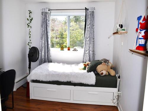 Chambre Ã Â coucher - 3353  - 3357 Rue Houde, Trois-Rivières, QC - Indoor Photo Showing Bedroom