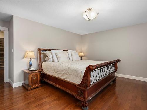 6100 Janelle Pl, Nanaimo, BC - Indoor Photo Showing Bedroom