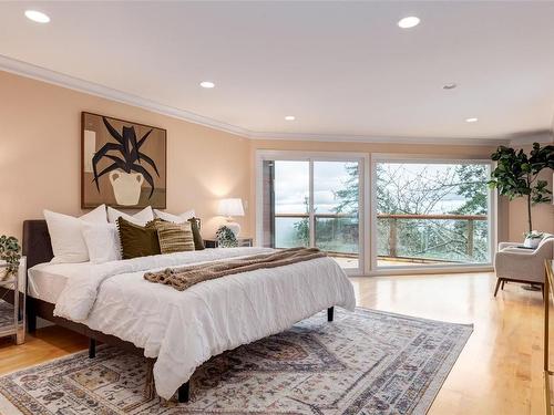 3574 Oakridge Dr, Nanaimo, BC - Indoor Photo Showing Bedroom