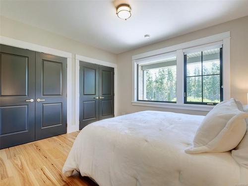 1493 Pebble Pl, Langford, BC - Indoor Photo Showing Bedroom