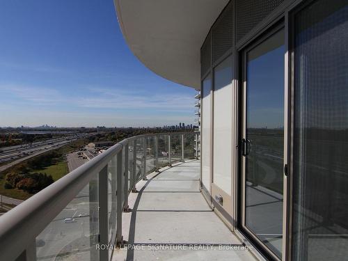 1911-2033 Kennedy Rd, Toronto, ON - Outdoor With Balcony With View With Exterior
