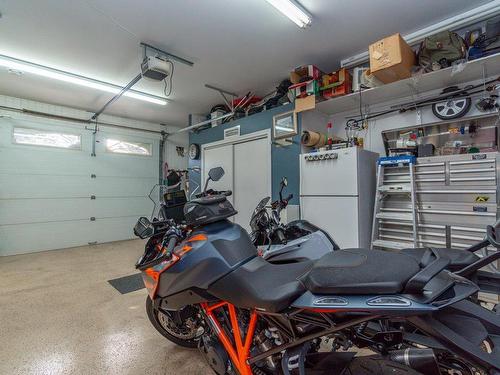 Garage - 3320 Rue De La Rocaille, Sherbrooke (Brompton/Rock Forest/Saint-Élie/Deauville), QC - Indoor Photo Showing Garage