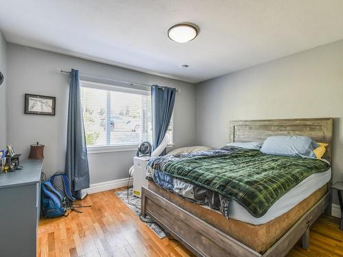 1503 Townsite Rd, Nanaimo, BC - Indoor Photo Showing Bedroom