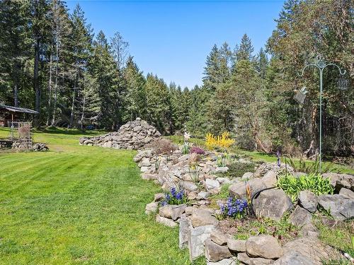 2805 Wildberry Rd, Ladysmith, BC - Outdoor