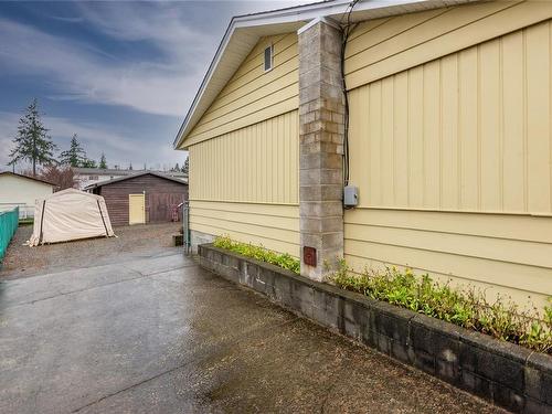 255 Carolyn Rd, Campbell River, BC - Outdoor With Exterior