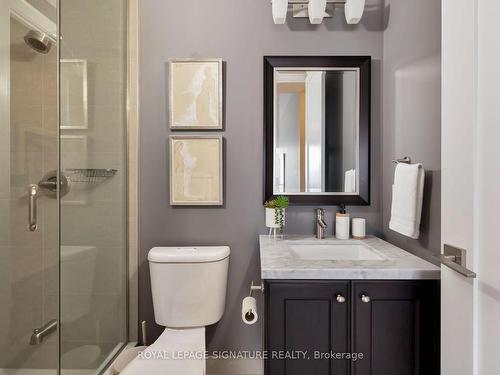 2314-70 Roehampton Ave, Toronto, ON - Indoor Photo Showing Bathroom
