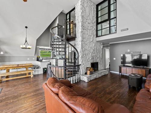 9027 Planet Mine Road, Kamloops, BC - Indoor Photo Showing Living Room With Fireplace