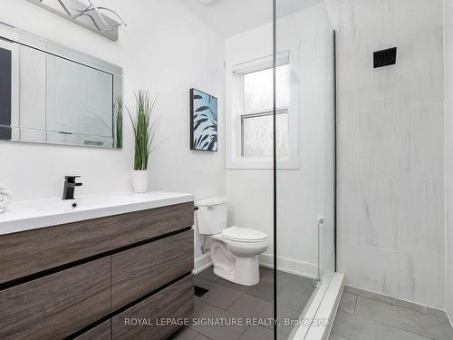 169-7842 County Rd, Ramara, ON - Indoor Photo Showing Bathroom