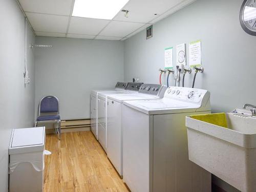 207-411 Nicola Street, Kamloops, BC - Indoor Photo Showing Laundry Room