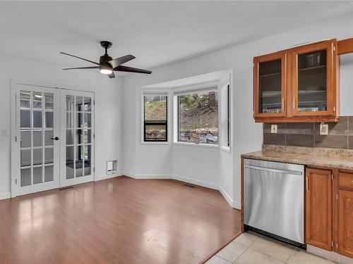 2919 Telcor Place, West Kelowna, BC - Indoor Photo Showing Kitchen With Double Sink