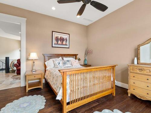 5500 Rockface Road, Kelowna, BC - Indoor Photo Showing Bedroom