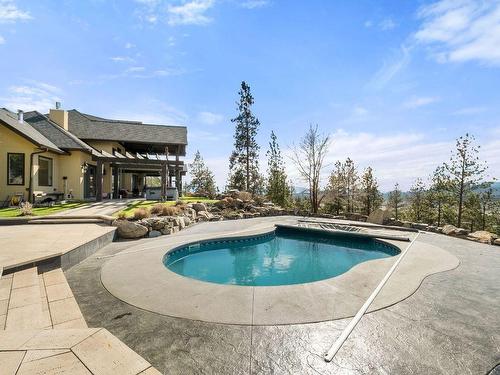 5500 Rockface Road, Kelowna, BC - Outdoor With In Ground Pool