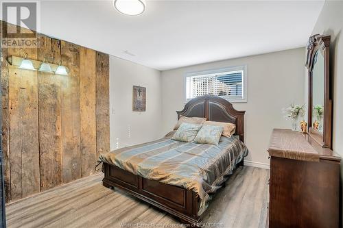 3106 Viola Crescent, Windsor, ON - Indoor Photo Showing Bedroom