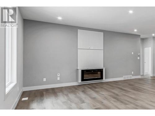 8384 Cantle Drive, Prince George, BC - Indoor With Fireplace