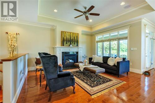 7096 Bonnie Doon Road, Plympton-Wyoming, ON - Indoor Photo Showing Living Room With Fireplace