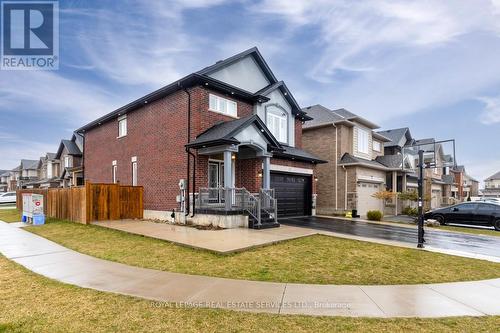 17 Narbonne Cres, Hamilton, ON - Outdoor
