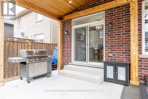 17 Narbonne Cres, Hamilton, ON - Outdoor With Exterior