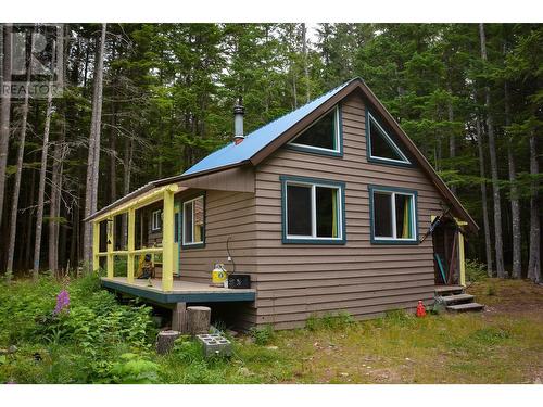 5867 Usk-Shannon Road, Terrace, BC - Outdoor