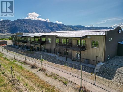 32 Empire Street Unit# 2, Osoyoos, BC - Outdoor