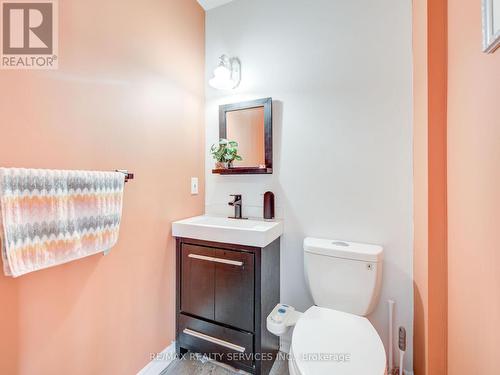 641 Canfield Pl, Shelburne, ON - Indoor Photo Showing Bathroom