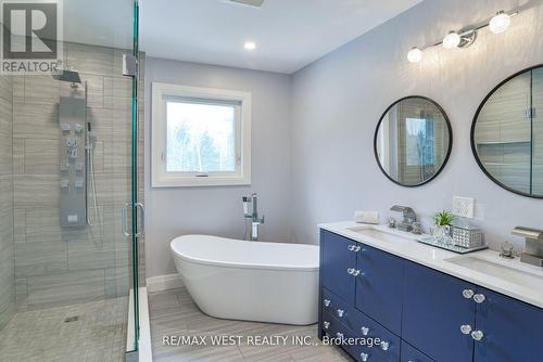 161 Sturgeon Glen Rd, Kawartha Lakes, ON - Indoor Photo Showing Bathroom