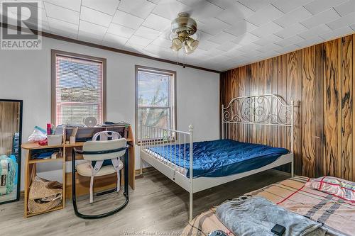 637 Cameron Avenue, Windsor, ON - Indoor Photo Showing Bedroom