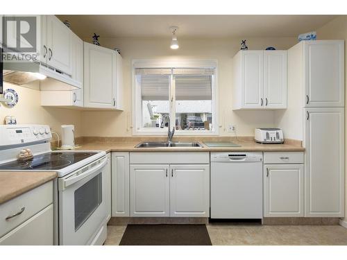 3900 27 Street Unit# 107, Vernon, BC - Indoor Photo Showing Kitchen With Double Sink