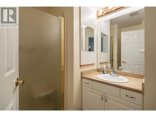 3900 27 Street Unit# 107, Vernon, BC - Indoor Photo Showing Bathroom