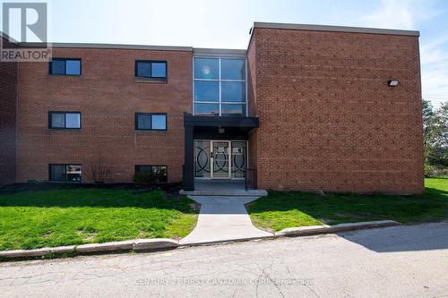 1005 Notre Dame Dr, London, ON - Outdoor