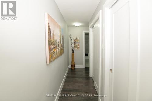 1005 Notre Dame Dr, London, ON - Indoor Photo Showing Other Room