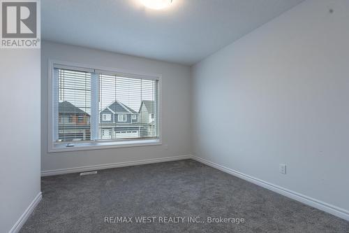 2958 Turner Crescent, London, ON - Indoor Photo Showing Other Room