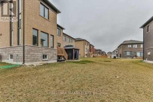 1104 Edinburgh Drive, Woodstock, ON - Outdoor With Exterior