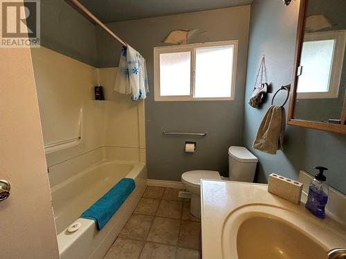 169 Moody Street, Princeton, BC - Indoor Photo Showing Bathroom