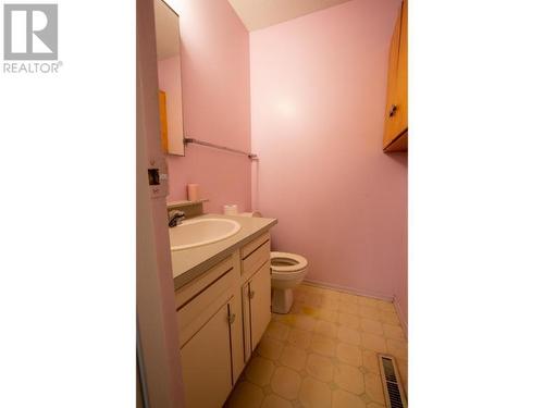 11 Amber Drive, Logan Lake, BC - Indoor Photo Showing Bathroom