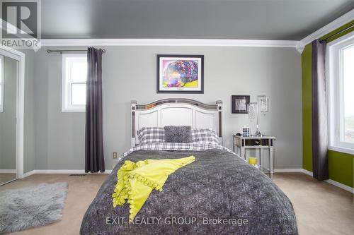 110 Barley Rd, Prince Edward County, ON - Indoor Photo Showing Bedroom