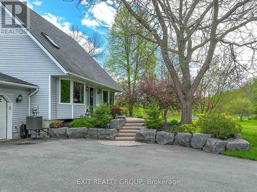 110 Barley Road, Prince Edward County, ON - Outdoor