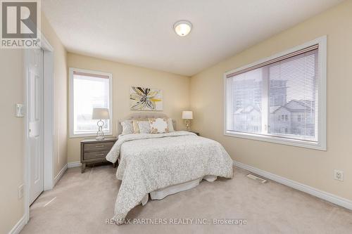 #Th11 -230 South Park Rd, Markham, ON - Indoor Photo Showing Bedroom