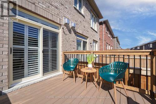 27 Robb Thompson Rd, East Gwillimbury, ON - Outdoor With Deck Patio Veranda With Exterior