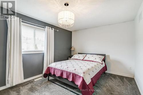 20 Villers St, Barrie, ON - Indoor Photo Showing Bedroom